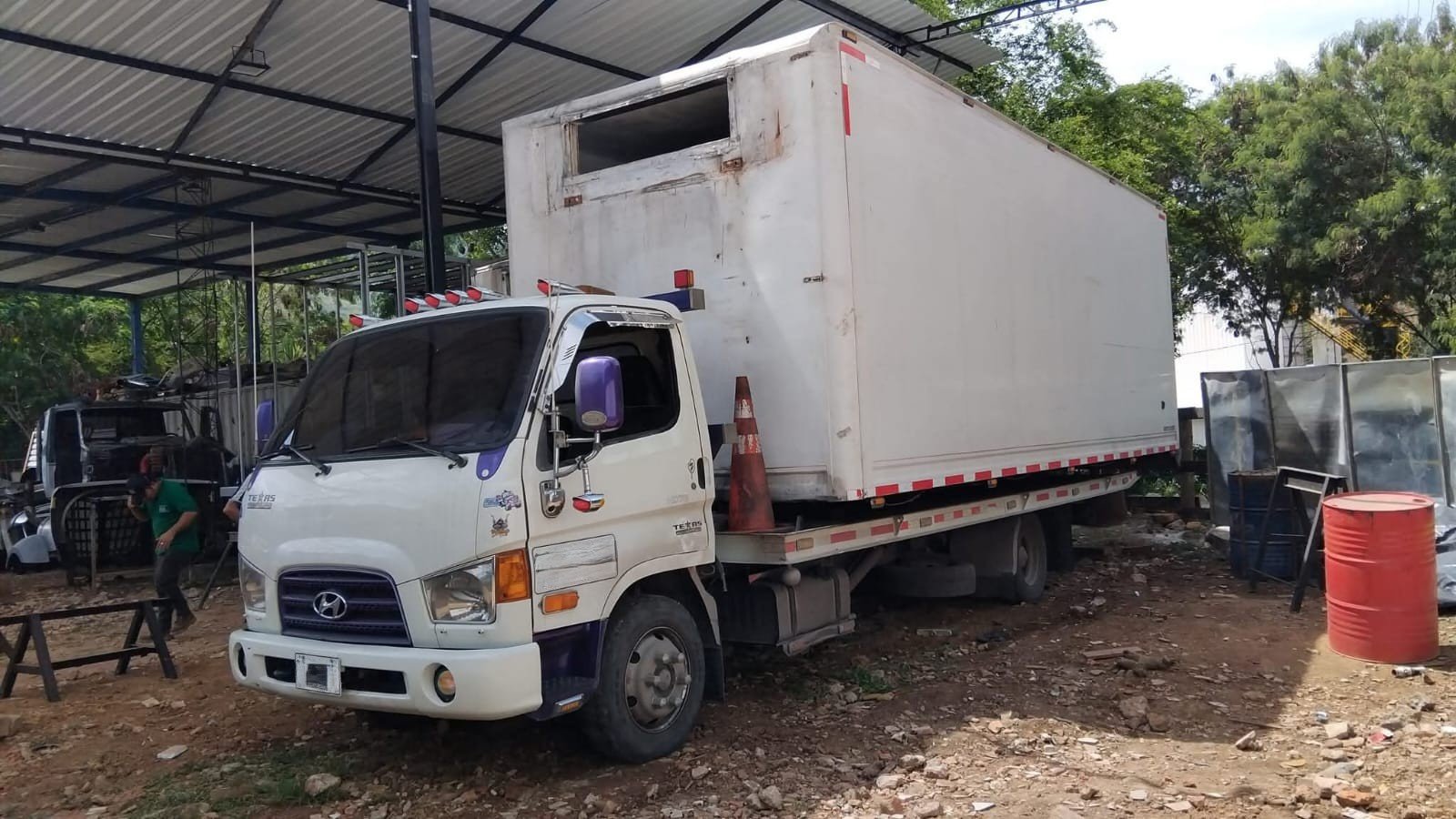 Transporte de furgón de carga